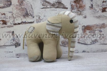 играчка слонче от текстил
