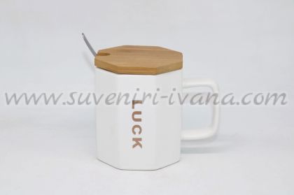 чаша Luck с бамбуково капаче и лъжичка