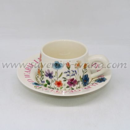 комплект керамична чаша с чинийка на цветя