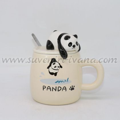 чаша Happy Panda с капаче и лъжичка