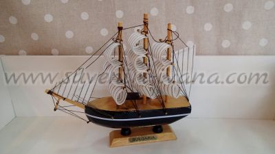 Макет на ветроходен кораб 16,0 х 15,0 см.