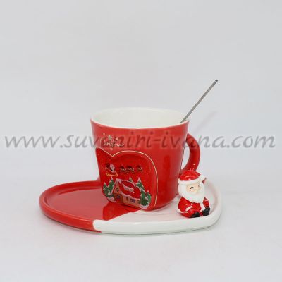 коледен комплект чаша с чинийка сърце и Дядо Коледа