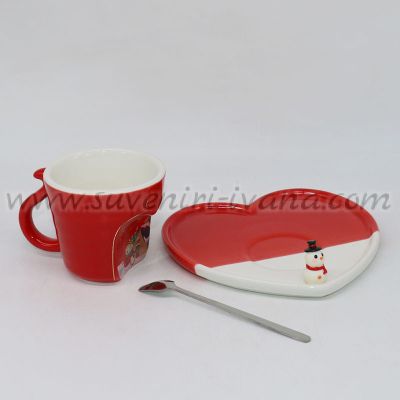 чаша с чинийка Коледа