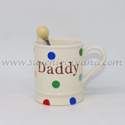 чаша „Daddy“ с цветни точки и лъжичка