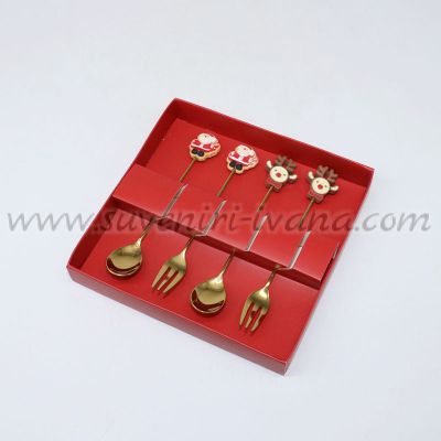 коледен комплект прибори