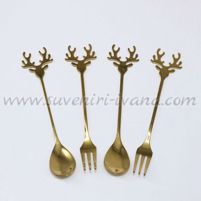 комплект коледни лъжички и вилички с дръжки коледни рога