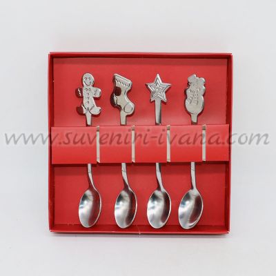 комплект сребристи коледни лъжички с празнични фигурки