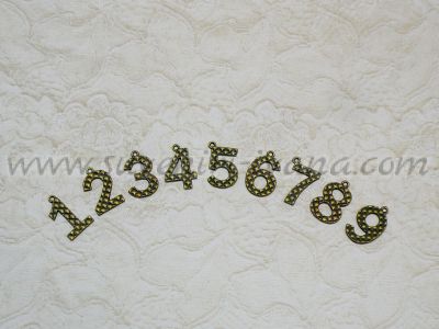 метални цифри 0-9