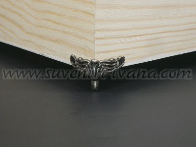метални крачета за декорация на кутии