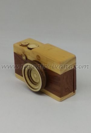 декоративен фотоапарат с музикален механизъм