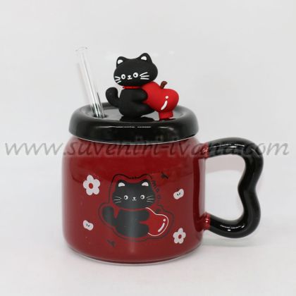 чаша с коте, капак и стъклена сламка