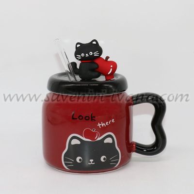 чаша с коте, капак и стъклена сламка