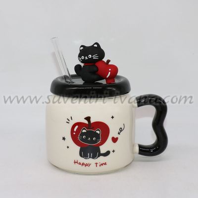 чаша с коте, капак и стъклена сламка