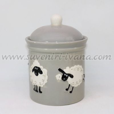 керамичен буркан с капак и декорация овце