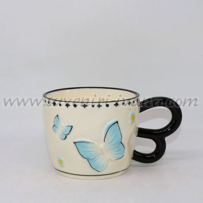 чаша със светлосини пеперуди и двойна дръжка