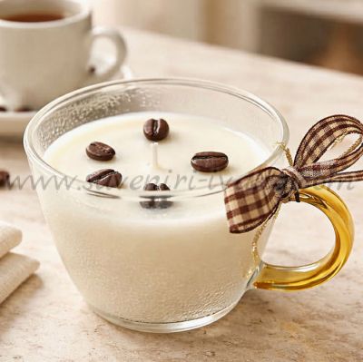 ръчно изработена свещ с аромат на кафе и памучен фитил